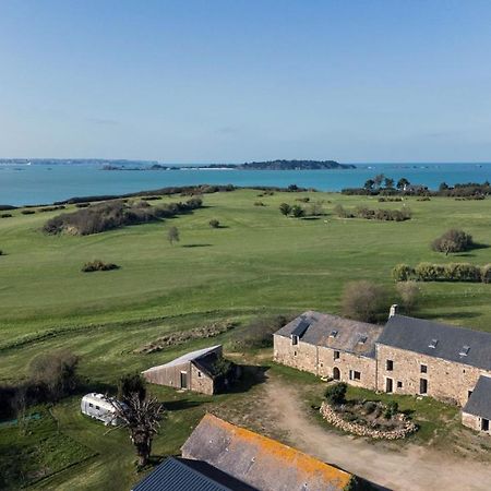 La Ferme Du Golf, Gite Atypique Et Artistique Lancieux Exterior foto
